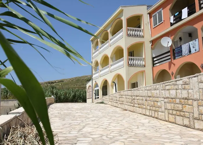 Subasic شقة باغ